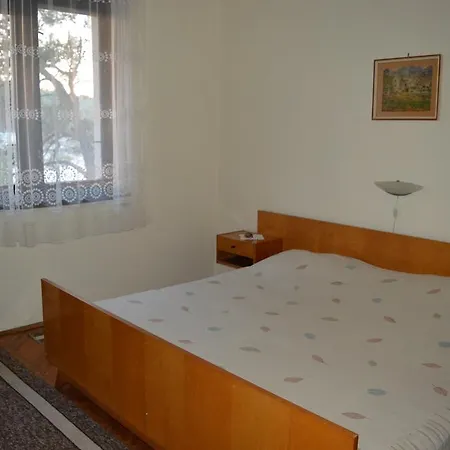 Casa de hóspedes M Jelsa (Hvar)